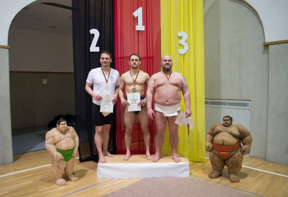 SumoDM_2016_1936
